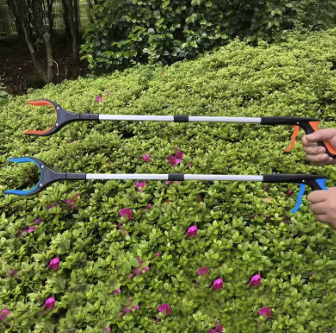 Verlängerte Greifhilfe (Grabber) für Rollatoren und Rollstühle
